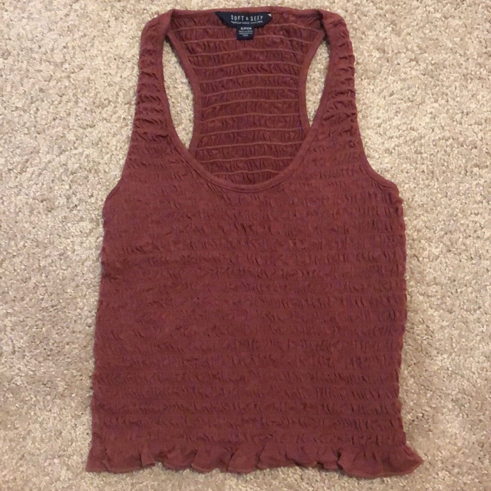 Maroon tank